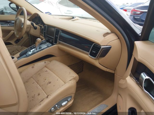 WP0AA2A78EL005056 Porsche PANAMERA 4