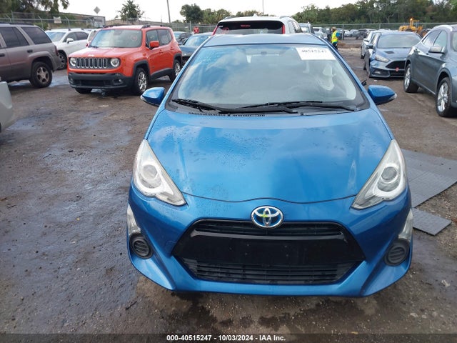 JTDKDTB34F1585531 Toyota Prius C Two