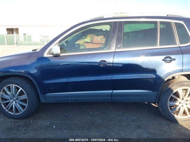 WVGBV3AX9EW559196 Volkswagen Tiguan Sel