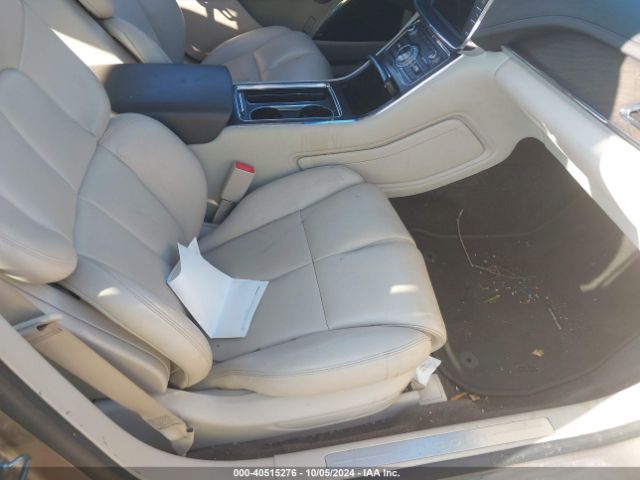 1LN6L9PK2J5601780 Lincoln Continental Premiere