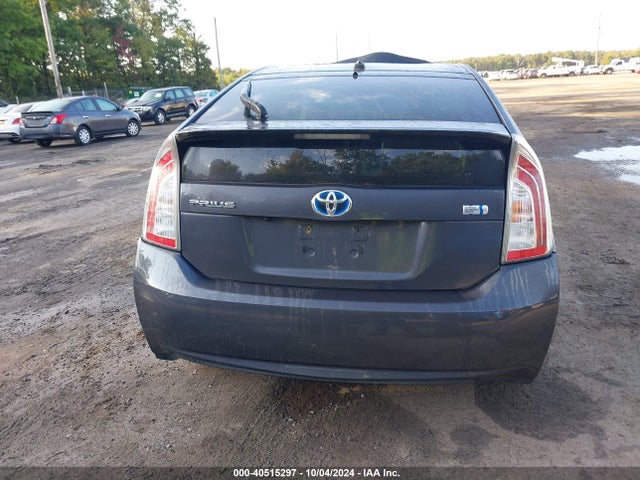 Toyota Prius Three 2014 JTDKN3DU4E0372652 Image 16