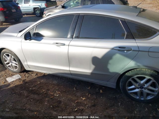 3FA6P0H76GR208083 Ford FUSION SE