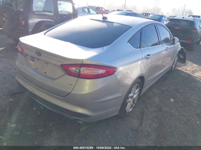 3FA6P0H76GR208083 Ford FUSION SE