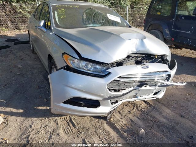 3FA6P0H76GR208083 Ford FUSION SE