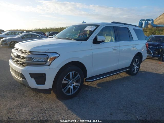 1FMJU1HT4NEA46319 Ford Expedition Xlt