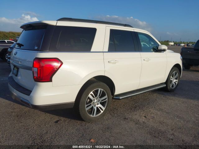 1FMJU1HT4NEA46319 Ford Expedition Xlt