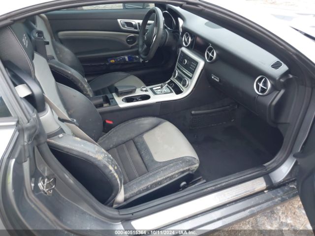 W1KPK3JA0LF171307 Mercedes-Benz Slc 300