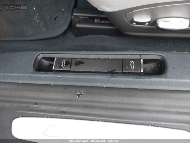 WP0CA2A98KS129419 Porsche 911 CARRERA