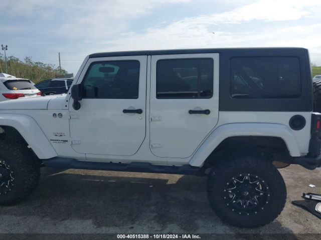 1C4HJWEG7JL819323 Jeep Wrangler Jk Unlimited Sahara