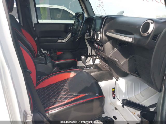 1C4HJWEG7JL819323 Jeep Wrangler Jk Unlimited Sahara