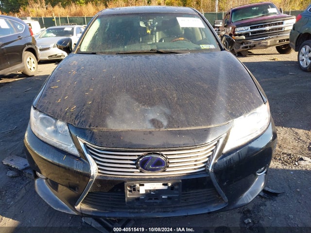 JTHBW1GG8F2090557 Lexus ES 300H