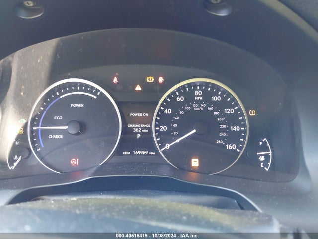 JTHBW1GG8F2090557 Lexus ES 300H