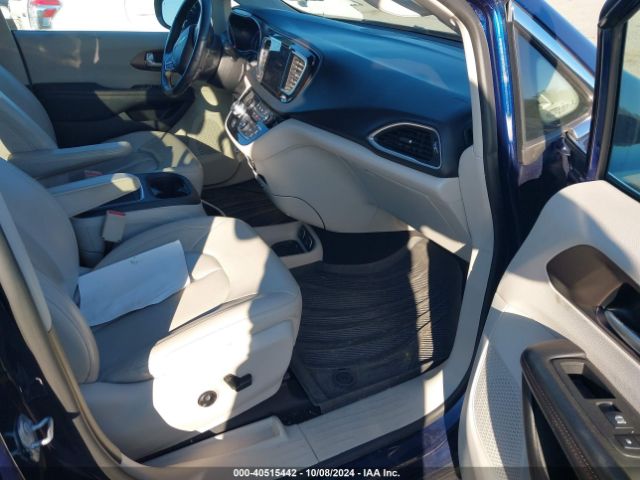 2C4RC1EG8HR811475 Chrysler Pacifica Touring-l Plus