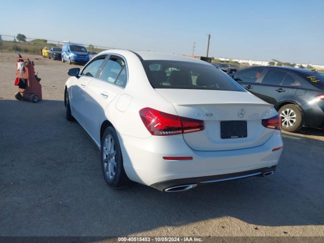 W1K3G4EB4LW043709 Mercedes-Benz A 220