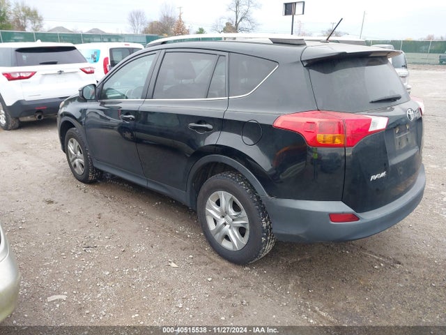 Toyota RAV4 LE 2015 2T3BFREV2FW398350 Image 3
