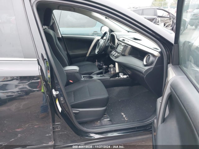 Toyota RAV4 LE 2015 2T3BFREV2FW398350 Image 5