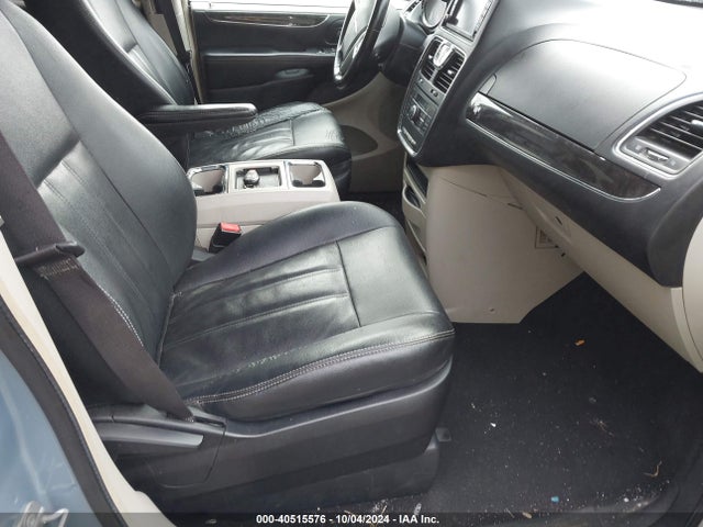 2C4RC1BG7GR200601 Chrysler Town & Country Touring
