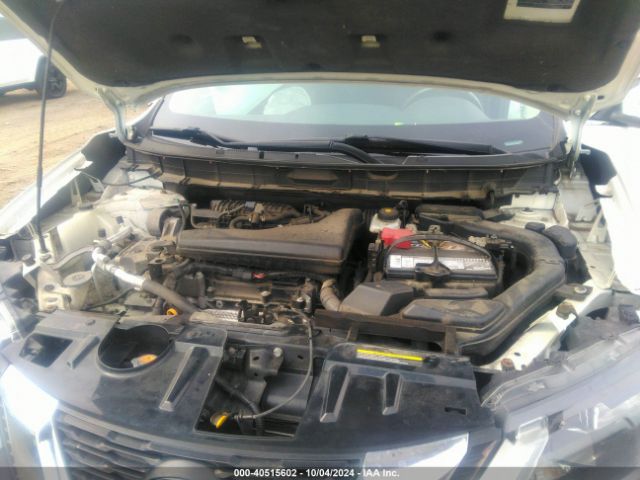 5N1AT2MV9JC758962 Nissan ROGUE SV