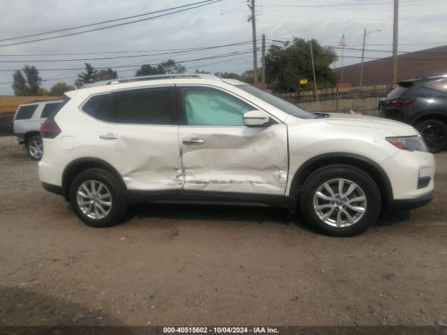 5N1AT2MV9JC758962 Nissan ROGUE SV