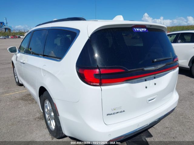 2022 CHRYSLER PACIFICA 2C4RC1BG7NR162557 Photo 2
