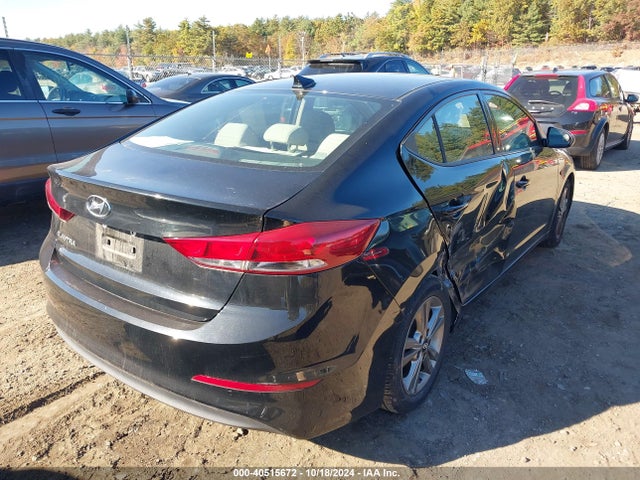 5NPD84LF8HH101402 Hyundai ELANTRA SE