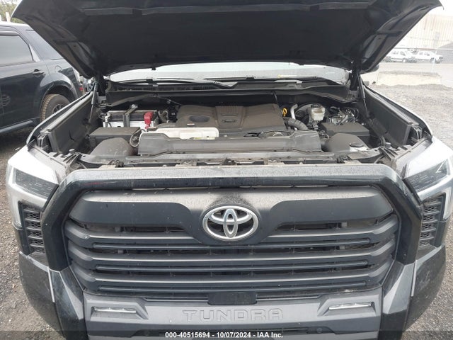 5TFLA5AB1NX001339 Toyota Tundra Sr5