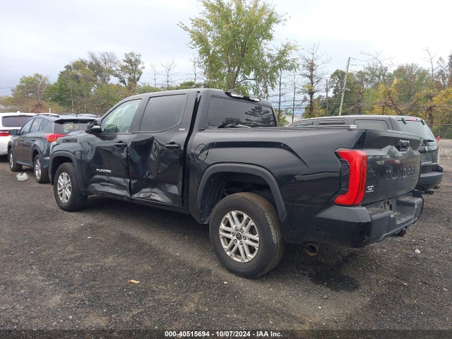 5TFLA5AB1NX001339 Toyota Tundra Sr5