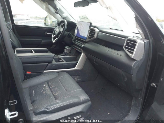 5TFLA5AB1NX001339 Toyota Tundra Sr5