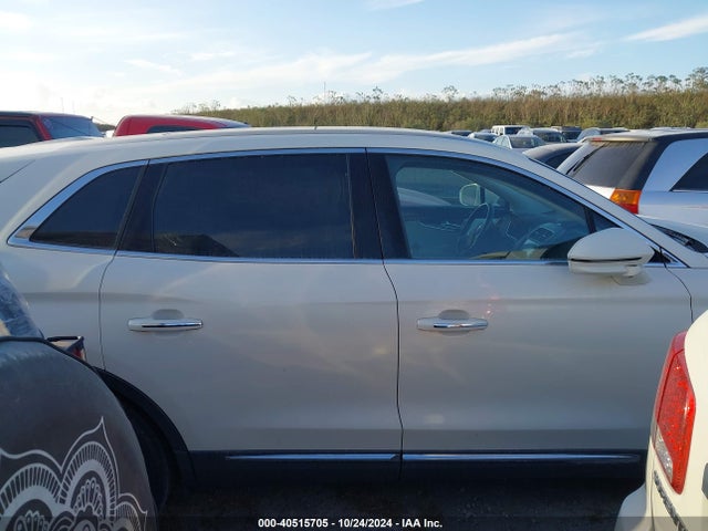 2LMPJ7JR5GBL66188 Lincoln Mkx Black Label