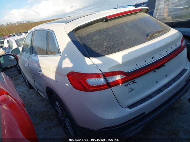 2LMPJ7JR5GBL66188 Lincoln Mkx Black Label