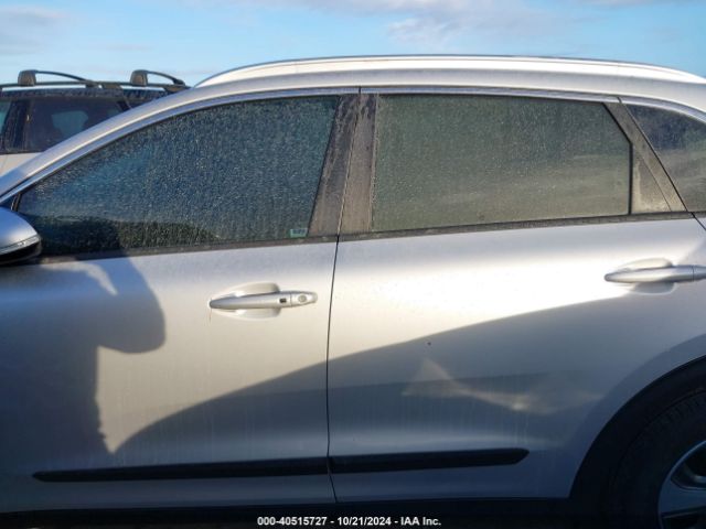 KNDCE3LC1K5265098 KIA NIRO EX