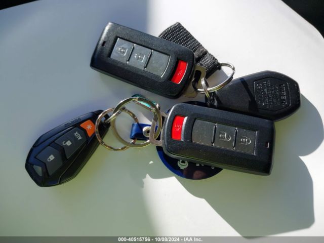 JA4AD3A39EZ012745 Mitsubishi Outlander Se