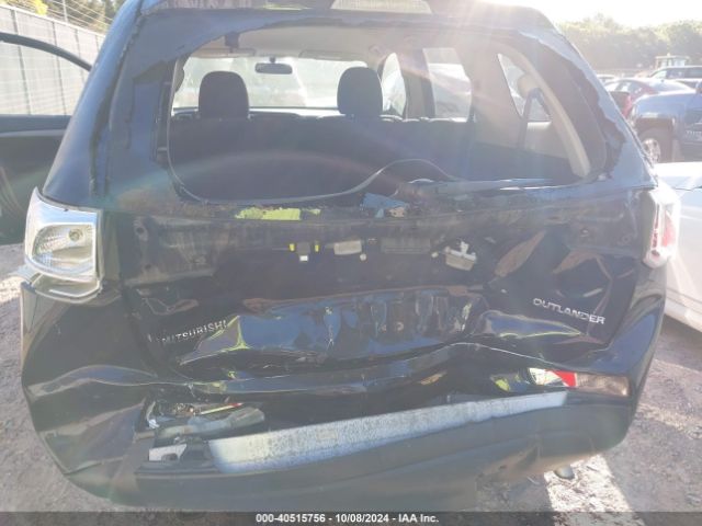 JA4AD3A39EZ012745 Mitsubishi Outlander Se