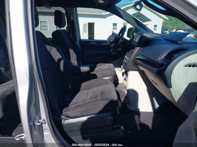 2C4RDGBG4HR563116 Dodge Grand Caravan Se Plus