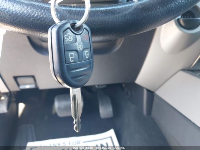 1FMJU1HT1GEF44304 Ford Expedition Xlt