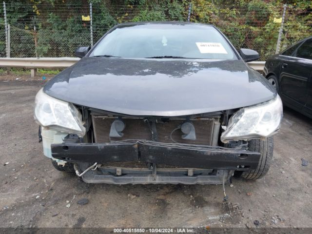4T1BF1FKXEU762902 Toyota CAMRY XLE