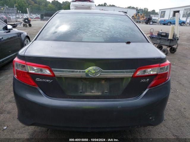 4T1BF1FKXEU762902 Toyota CAMRY XLE