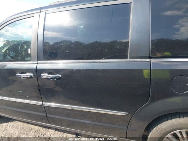2C4RC1CG3FR525369 Chrysler Town & Country Touring-l