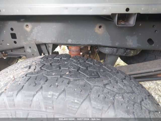 1FT7X2B62KEC82090 Ford F-250 Xl