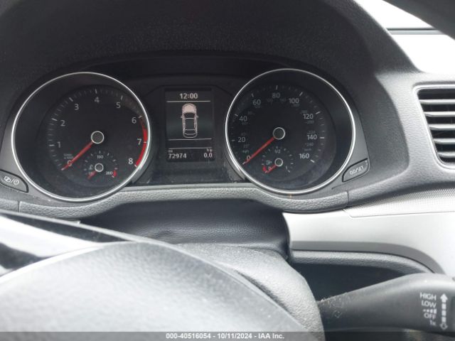 1VWAS7A35GC045652 Volkswagen Passat 1.8t S