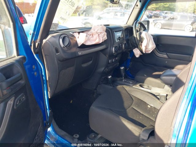 1C4BJWKG7FL733382 Jeep Wrangler Unlimited Sport Rhd