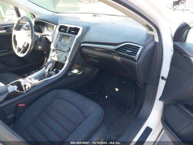 3FA6P0H9XFR200844 Ford FUSION SE