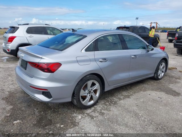 WAUAUDGYXNA075671 Audi A3 Premium 40 Tfsi Front-wheel Drive S Tronic