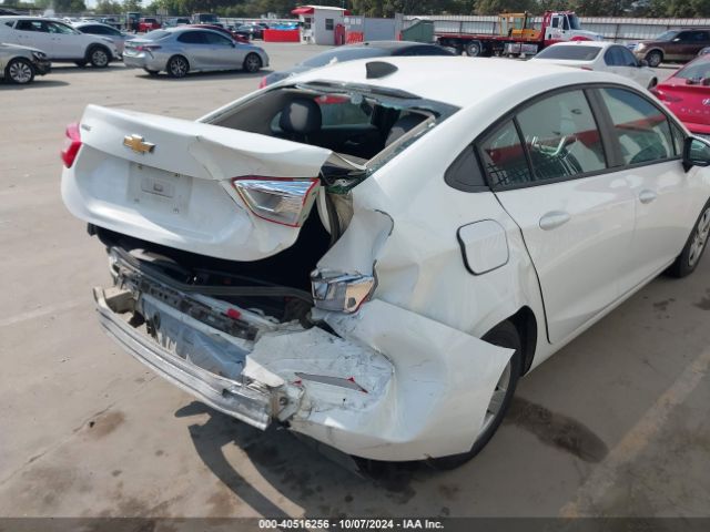 1G1BC5SM3G7297658 Chevrolet Cruze Ls Auto