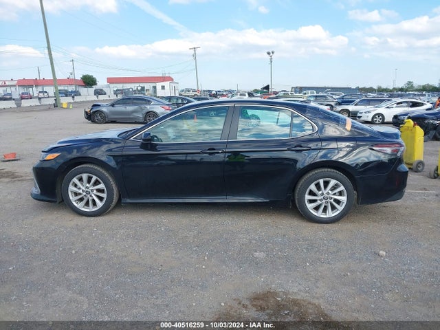 Toyota CAMRY LE 2022 4T1C11AK5NU006906 Image 14