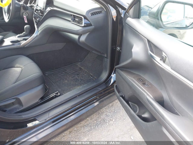 Toyota CAMRY LE 2022 4T1C11AK5NU006906 Image 5