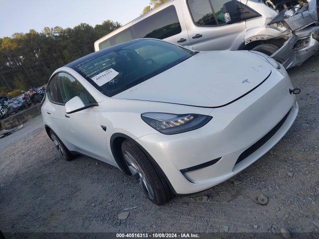 2021 TESLA MODEL Y 5YJYGAEE0MF188311 Photo 0