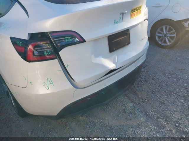 2021 TESLA MODEL Y 5YJYGAEE0MF188311 Photo 5