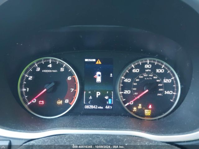 JA4AT4AA2JZ043935 Mitsubishi Eclipse Cross Le