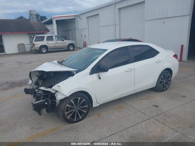 Toyota COROLLA SE 2017 2T1BURHE8HC835850 Image 2